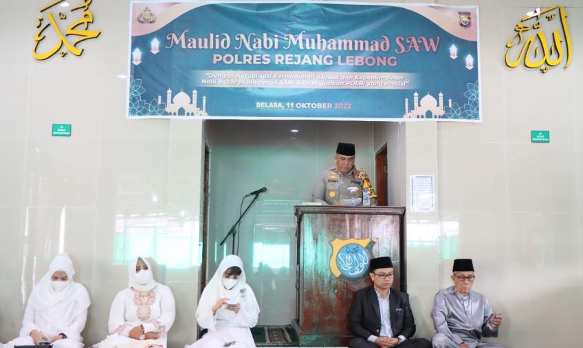 Kapolres saat menyampaikan sambutan