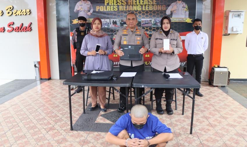 Pelaku Saat Diamankan Dipolres Rejang Lebong