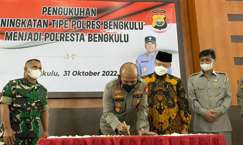 Pengukuhan Peningkatan Tipe Polres Bengkulu Menjadi Polresta Bengkulu