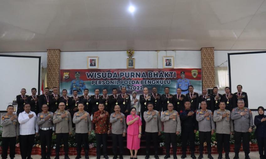 Wujud Penghargaan, Polda Bengkulu Gelar Wisuda Purna Bhakti Pegawai Negeri Pada Polri