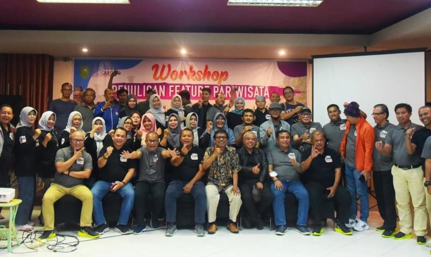 SMSI Riau Gelar Workshop Penulisan Feature Pariwisata di Jawa Barat
