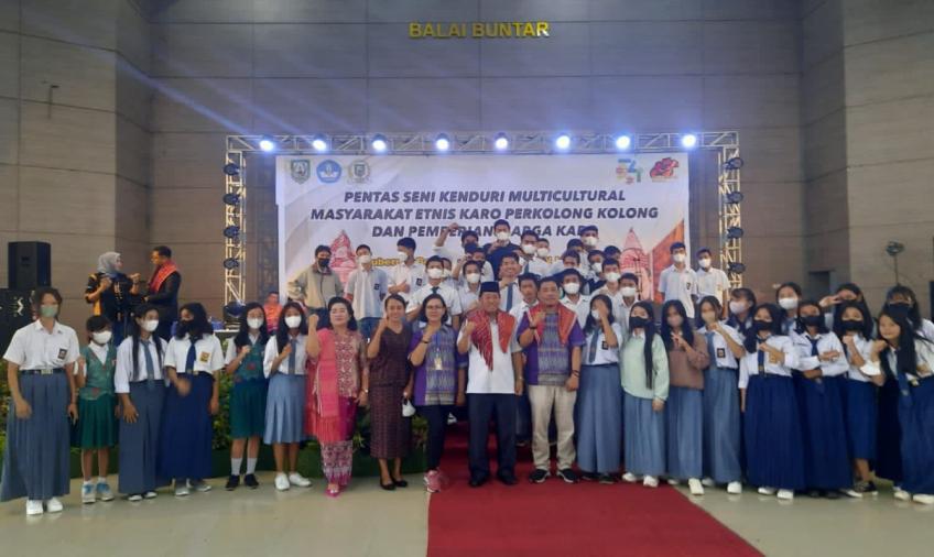 Masyarakat Karo Adakan Pagelaran Seni Budaya Perkolong-Kolong