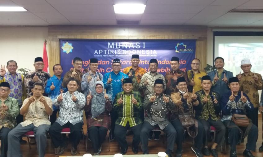 APTIKIS Indonesia sukses menggelar acara Munas 1
