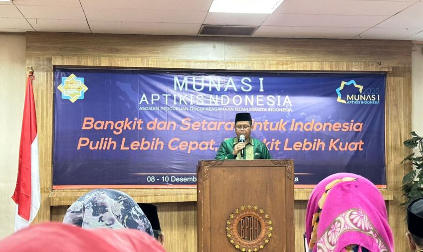 Muslim Halimin Terpilih Ketua Umum APTIKIS dalam Munas I di Asrama Haji Pondok Gede