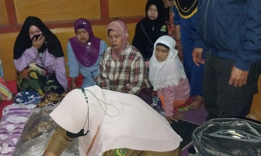 Pagi Hari, IRT Ditemukan Meninggal Dunia Bunuh Diri