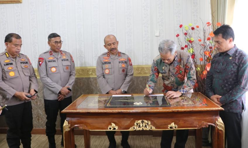 Dukung Pembangunan RS Bhayangkara, Pemkab Rejang Lebong Hibah Lahan ke Polda Bengkulu