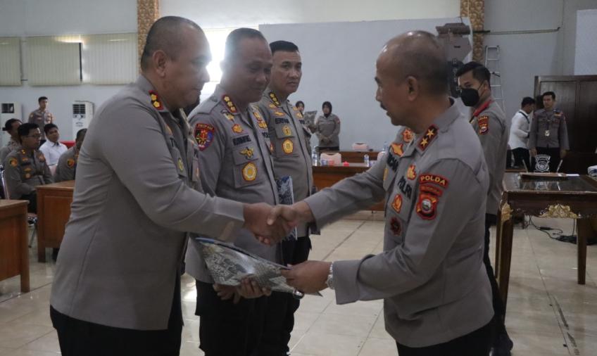 Kapolres Rejang Lebong Terima DIPA 2023 dan Tandatangani Pakta Integritas 
