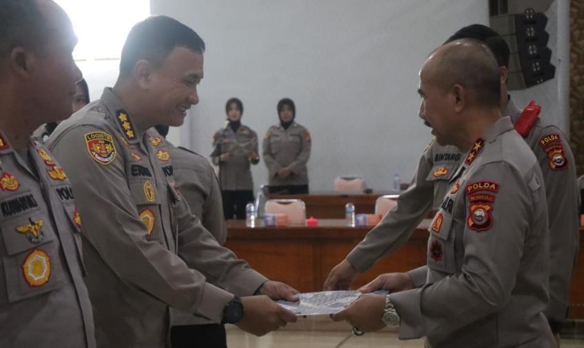 Kapolda Bengkulu Serahkan DIPA RKA-K/L