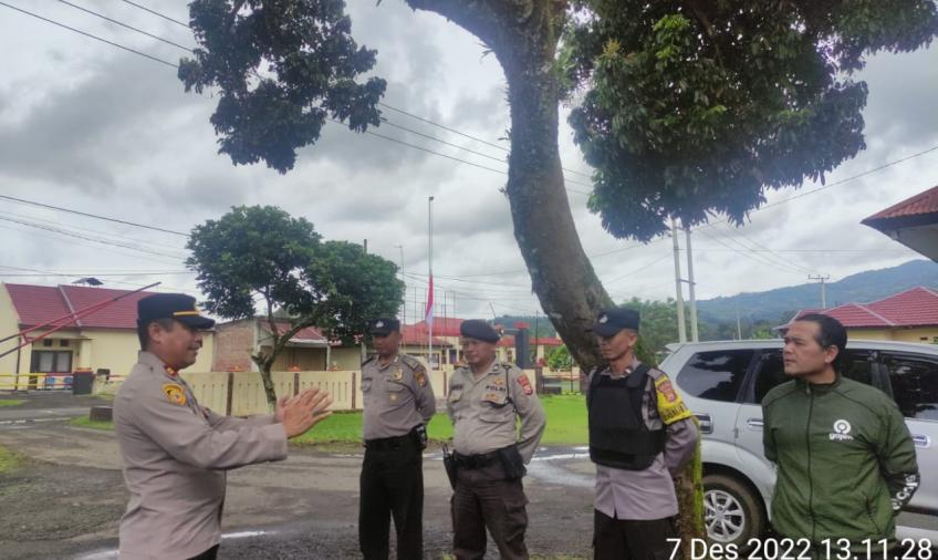 Pengamaman Polsek Curup Diperketat Pasca Bom Bunuh Diri