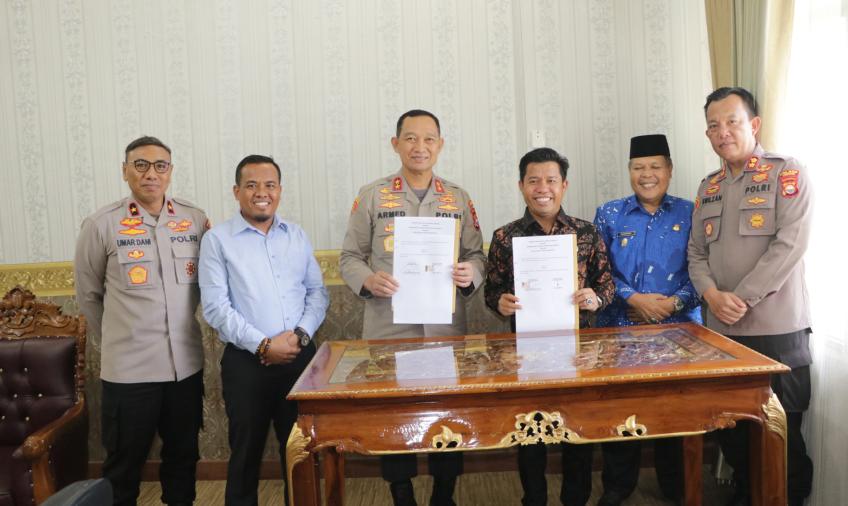 Bangun Kompi Brimob, Polda Bengkulu Terima Hibah 10 Hektar Tanah dari Pemkab Lebong