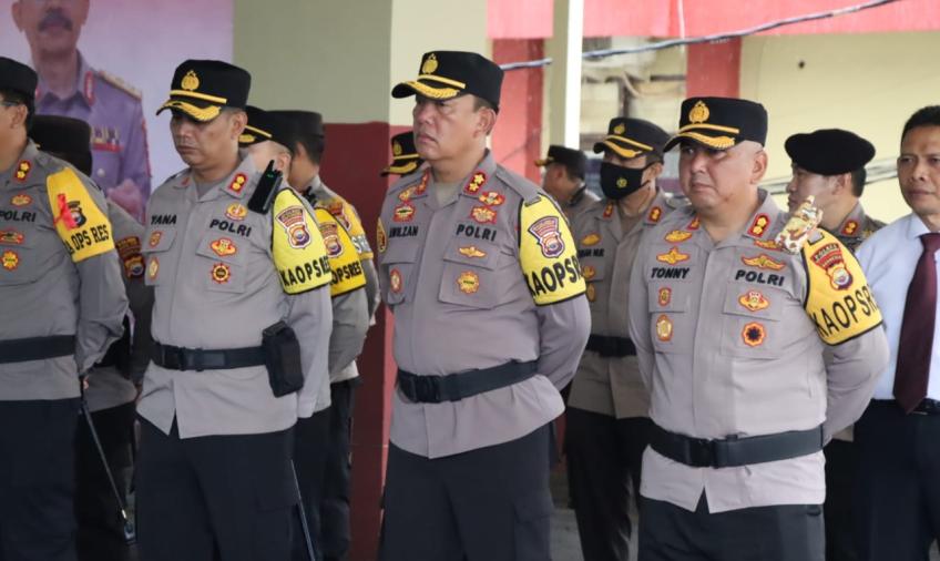 Kapolres Rejang Lebong Ikuti Upacara Farewel Parade Kapolda Bengkulu