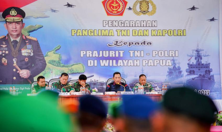 Kapolri Tegaskan TNI-Polri Kawal Seluruh Kebijakan Pemerintah Terkait Pembangunan Papua 