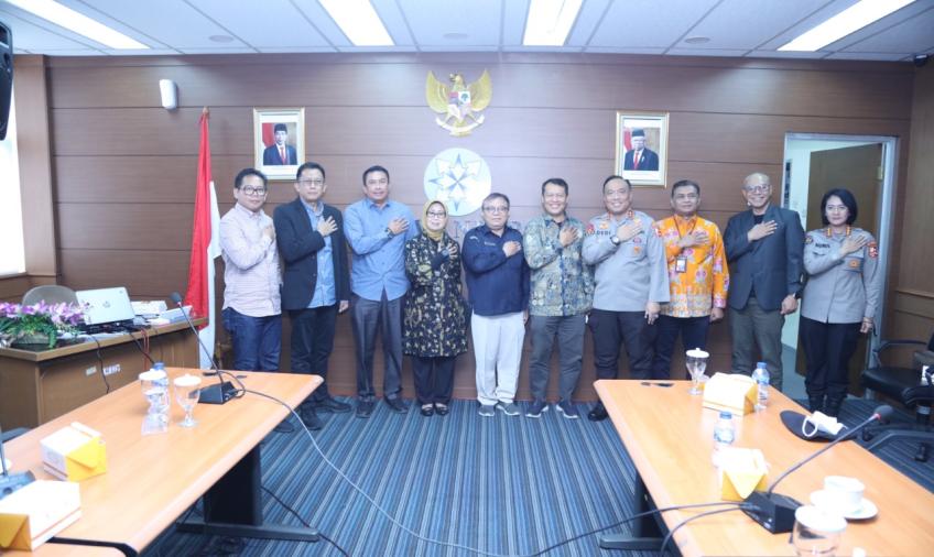 Polri, KPU, Bawaslu, KPI, PWI dan Dewan Pers Bertemu, Bahas Pencegahan Berita Hoax Jelang Pemilu 2024
