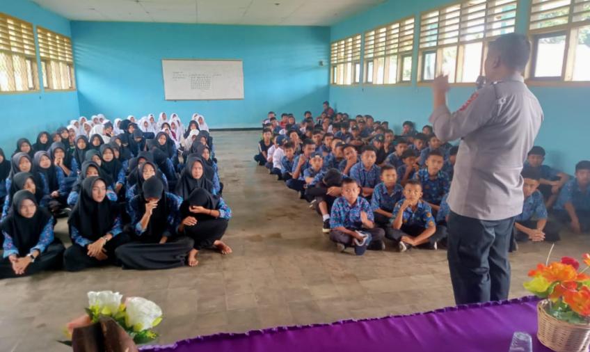 Sosialisasi Bahaya Narkoba dan Kenalakan Remaja