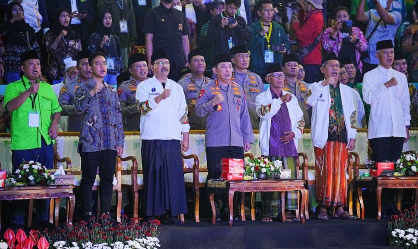 Gelora Semangat Persatuan dan Kesatuan dari Kapolri Saat Tutup Porseni NU