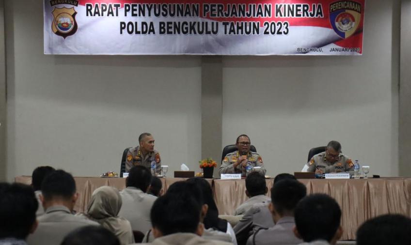 Karo Rena Polda Bengkulu Pimpin Rapat Penyusunan Perjanjian Kinerja Tahun 2023