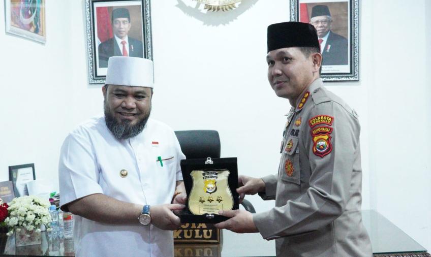 Jalin Silaturahmi, Kapolresta Bengkulu Bertemu Wali Kota Bengkulu