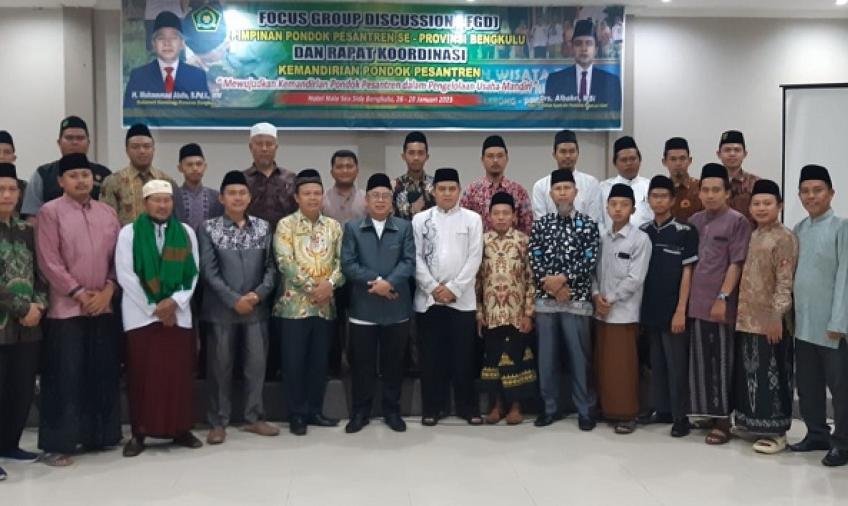 Kakanwil Kemenag Bertemu Pimpinan Pesantren