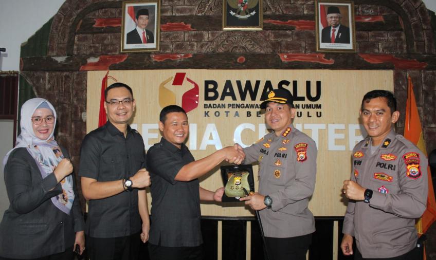 Koordinasi Sukseskan Pemilu 2024, Kapolresta Bengkulu Kunjungi Bawaslu