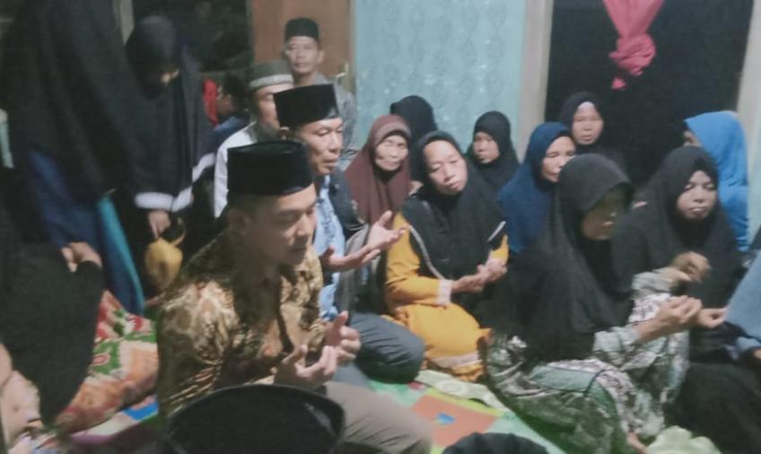 Kapolsek Seginim  Sambang Duka Korban Meninggal Dunia Akibat Tenggelam 