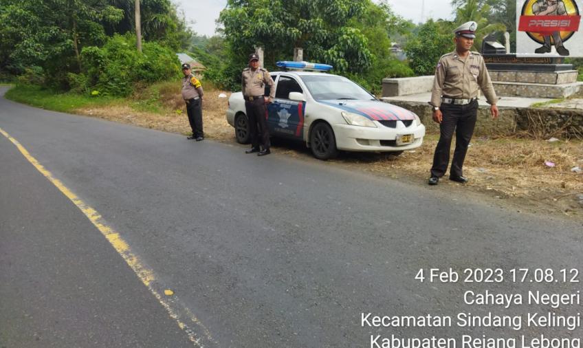 Polsek Sindang Kelingi Pantau Jalur Lintas Curup-Lubuklinggau