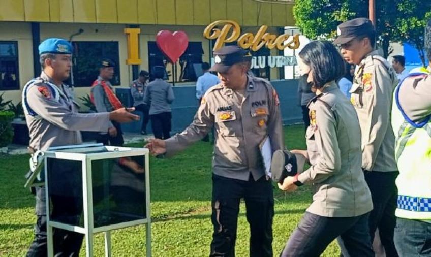 Sedekah Rutin Setiap Senin Personel Polres Bengkulu Utara