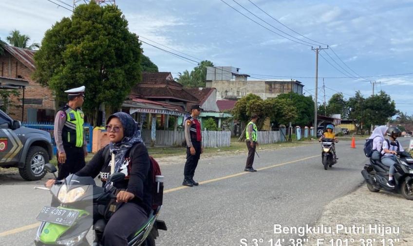 Commander Wish Pagi, Personel Putri Hijau Atur Kelancaran Lalu Lintas