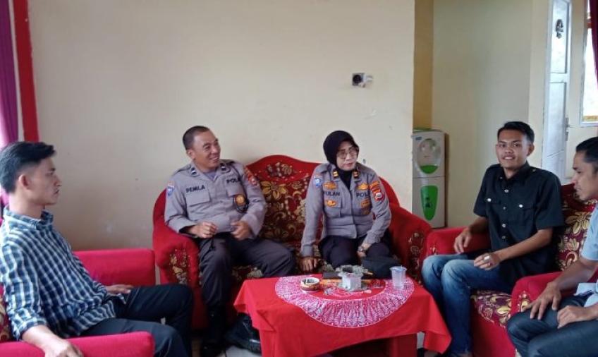 Binmas Polres Kepahiang Laksanakan Sambang ke Desa Batu Bandung