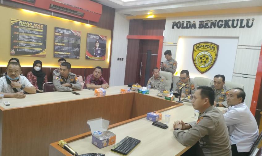 Sidang Akhir Tingkat Panda, Tiga Peserta SIPSS Polda Bengkulu Lolos Ketingkat Nasional 