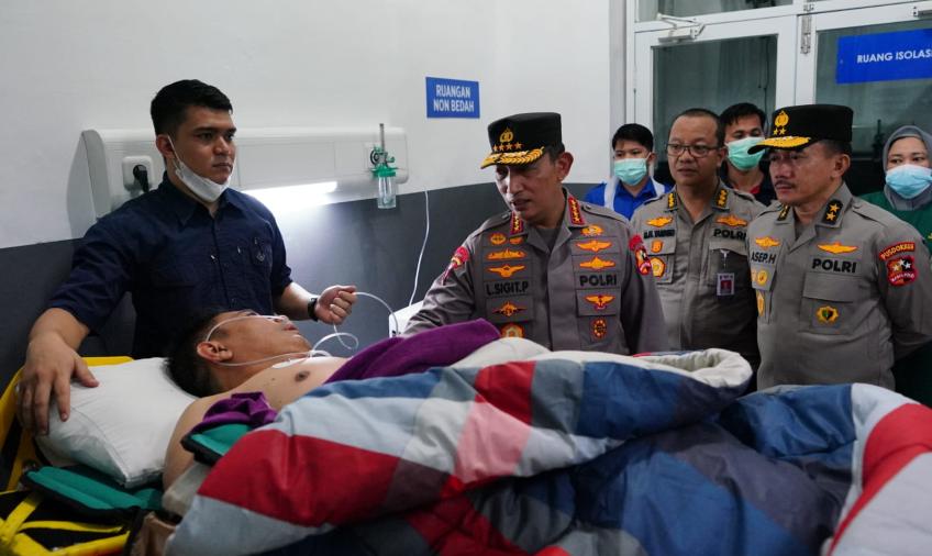 Kapolri Pastikan Kapolda Jambi dan Rombongan dalam Perawatan Maksimal RS Bhayangkara 