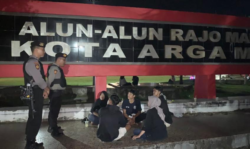 Tim Patroli Sat Samapta Polres Bengkulu Utara Tingkatkan Patroli Malam Hari Tekan Kriminalitas