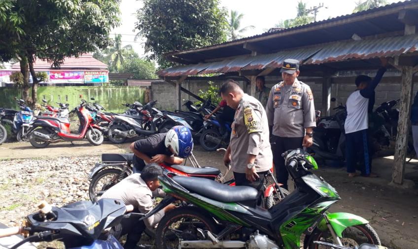 Polsek Lubuk Pinang Tertibkan Kendaraan Pelajar 