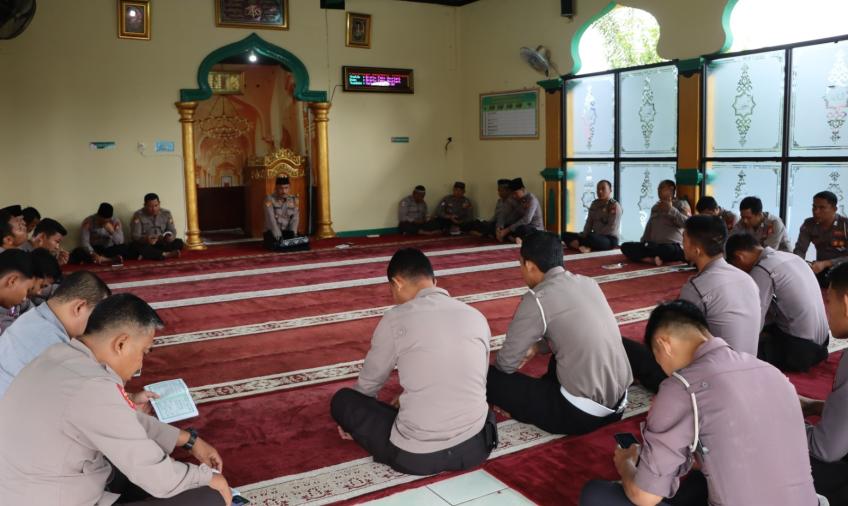 Tingkatkan Karakter Anggota, Polres Kepahiang Gelar Binrohtal