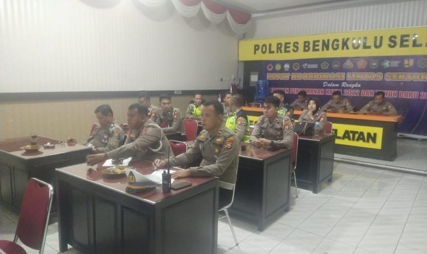 Zoom Meeting Polri Belajar, Polres BS  Pahami Blind Spot 