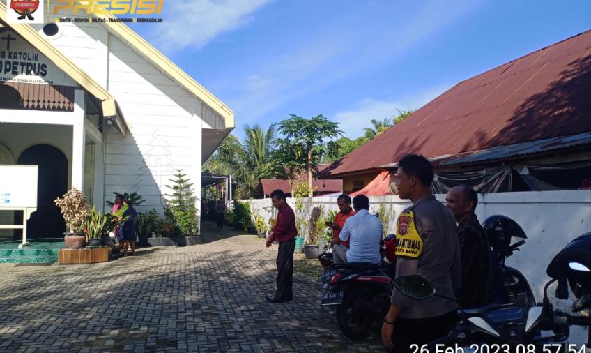 Polsek Kota Manna Lakukan Pengamanan Ibadah Mingguan di Gereja 