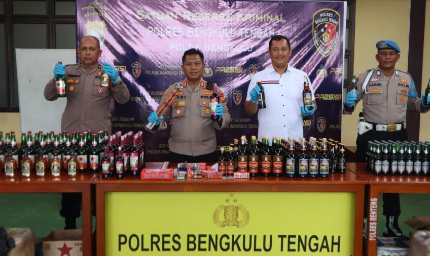 Polres Benteng Amankan Ratusan Miras, Petasan dan Pil Samcodin