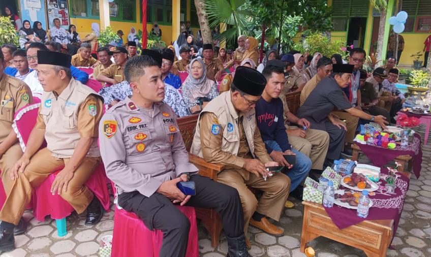 Kapolsek Kedurang Hadiri HUT SMAN 4 BS Ke-32