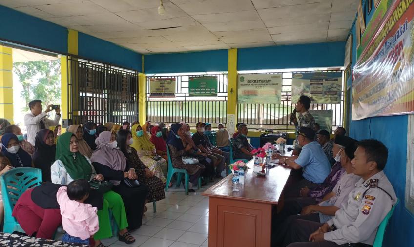 Kanit Binmas Polsek Lebong Utara Hadiri Reses Anggota DPRD Provinsi Moch Gustiadi