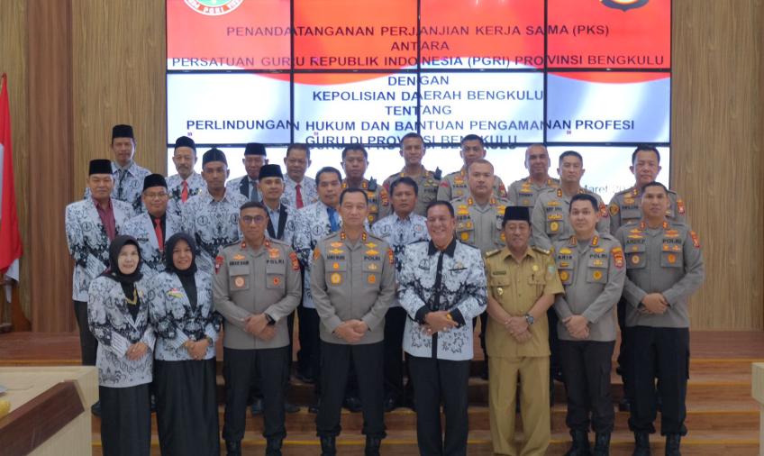 Kapolresta Bengkulu Hadiri Penandatanganan Perjanjian Kerja Sama PGRI Tentang Perlindungan Hukum Profesi Guru