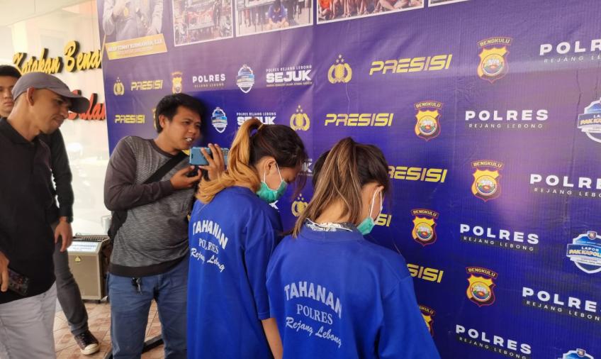 Dua remaja putri diamankan polisi
