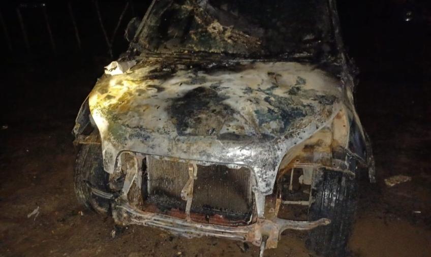 TKP mobil yang dibakar pelaku