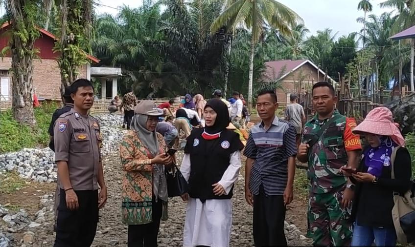Pilar Desa Padang Beringin Kompak Hadiri Sertifikasi Pembangunan