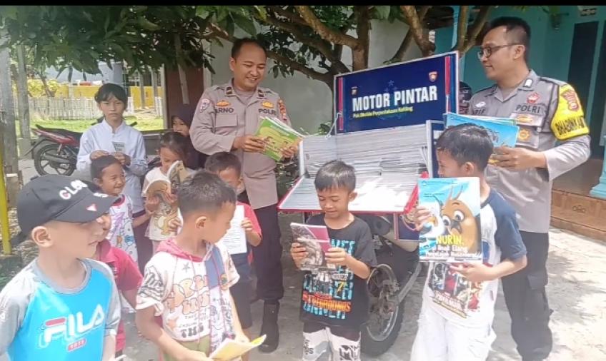 Polres Kaur Beri Dukungan Motor Pintar Bhabinkamtibmas Polsek Kaur Tengah 