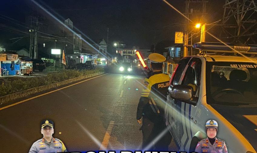 Patroli Blue Light, Imbau Masyarakat Patuhi Peraturan Lalu Lintas 