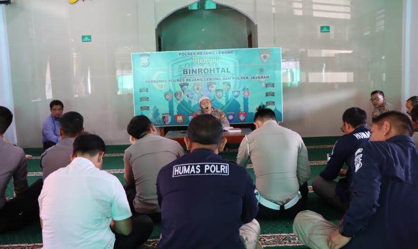 Tingkatkan Mental dan Rohani Polres Rejang Lebong Gelar Giat Kamis Mengaji