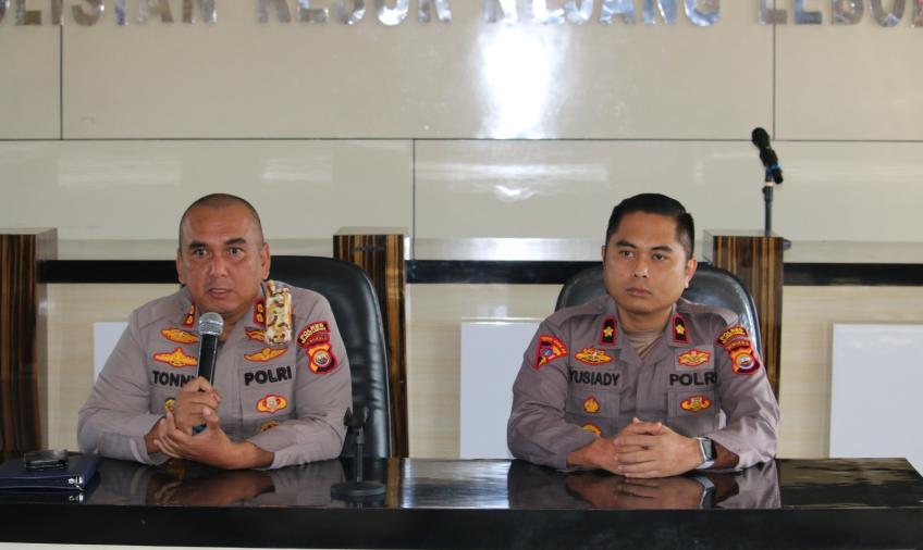 Kapolres RL Beri Arahan dan Pimpin Tes Urine Personel Polsek PUT