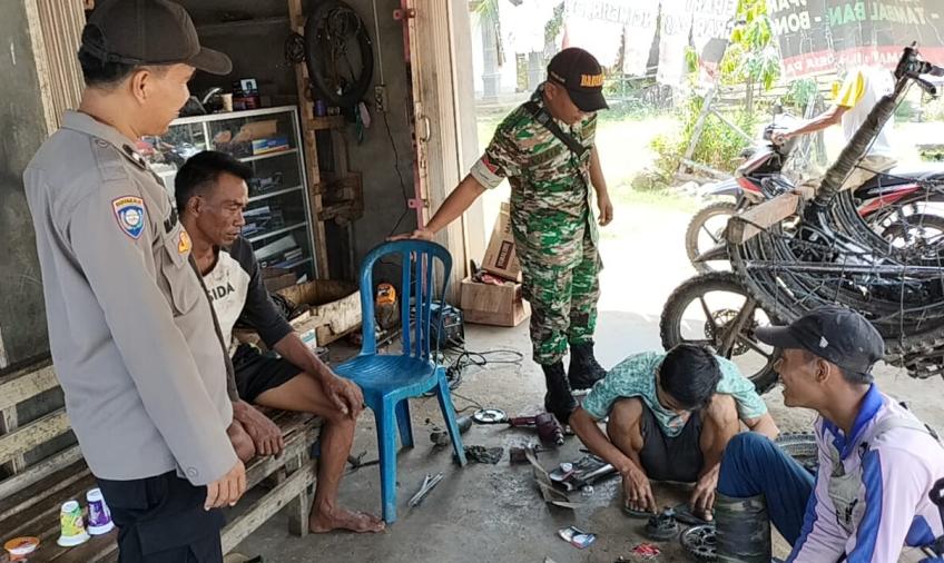 Bersama Personel TNI, Polsek Semidang Alas Maras Patroli Dialogis