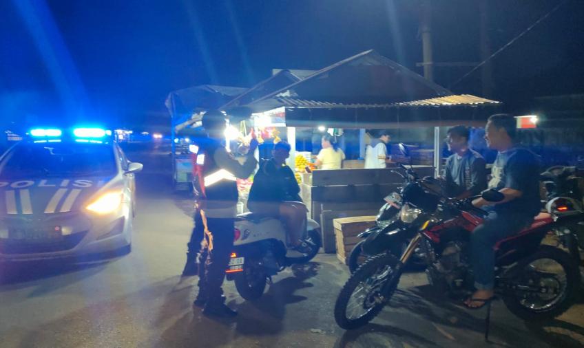 Polsek Lais Laksanakan Patroli Blue Light Cegah Balap Liar