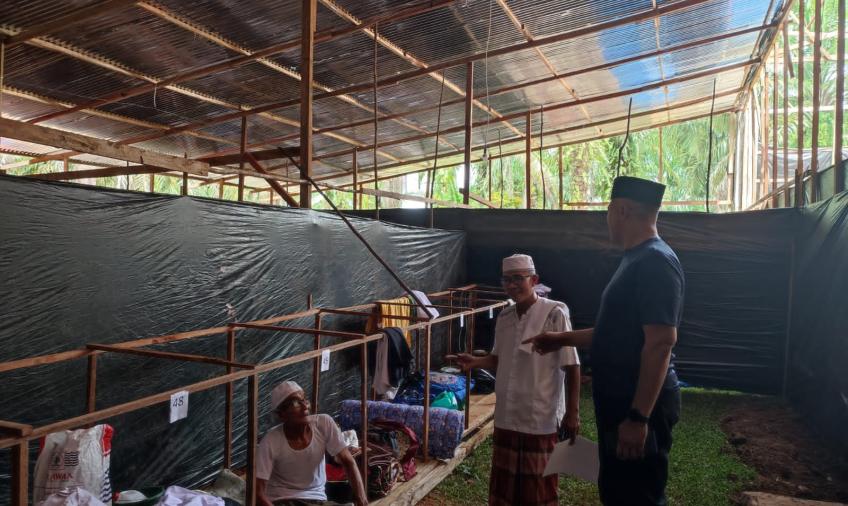 Polres Bengkulu Selatan Pantau Giat Pengecekan Kesehatan Peserta Suluk di Desa Talang Padang 