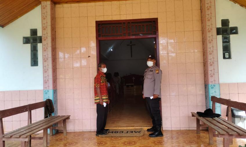 Polsek Giri Mulya Lakukan Pengamanan Ibadah Minggu di Gereja Antisipasi Gangguan Kamtibmas